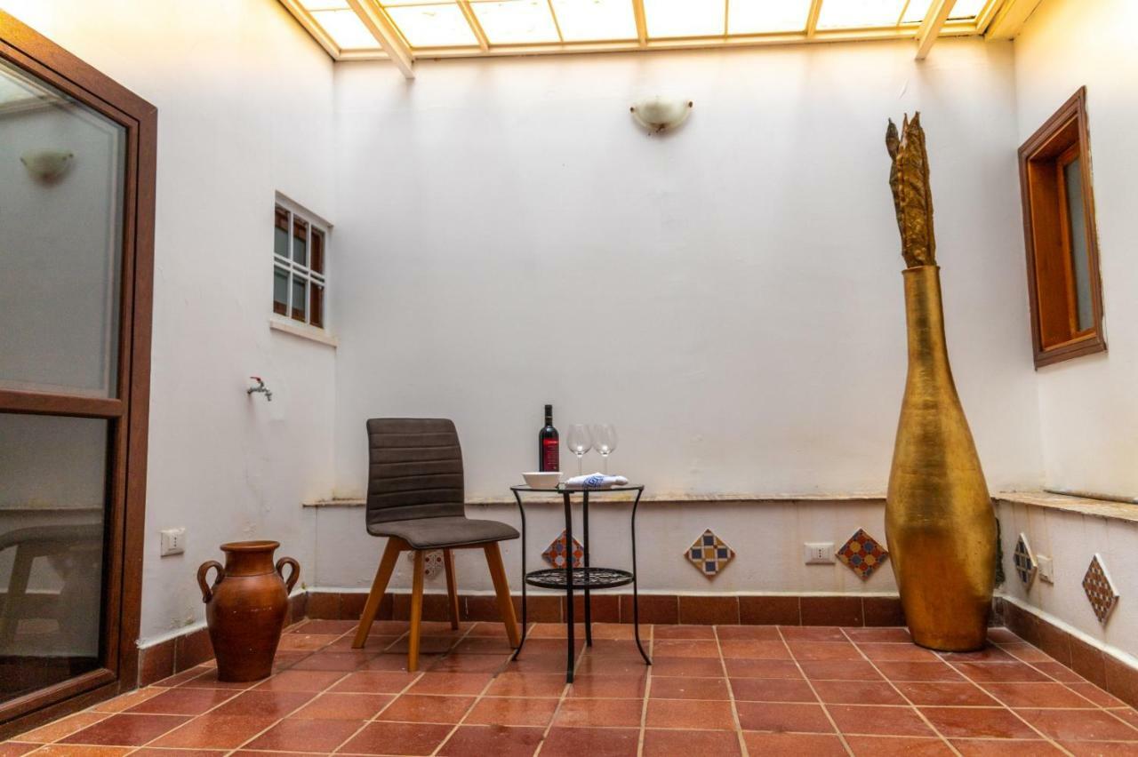 " Massimo 2 Suite " Apartment Palermo Center Wifi Kültér fotó